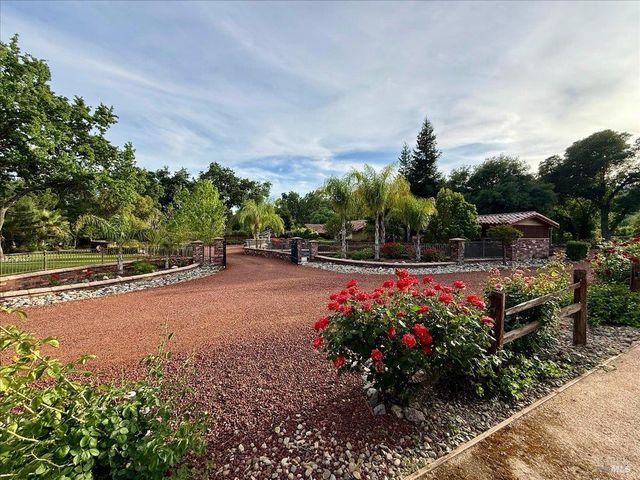 7295 Pleasants Valley Rd, Vacaville, CA 95688