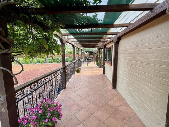 7295 Pleasants Valley Rd, Vacaville, CA 95688