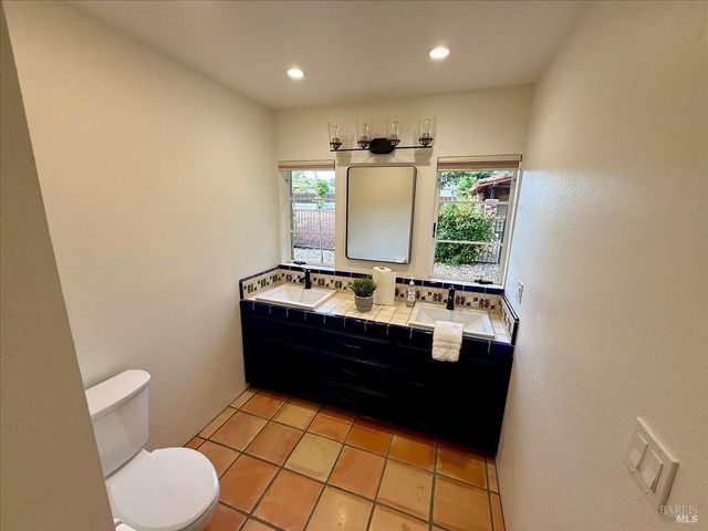 7295 Pleasants Valley Rd, Vacaville, CA 95688