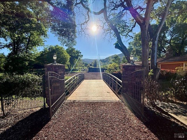 7295 Pleasants Valley Rd, Vacaville, CA 95688