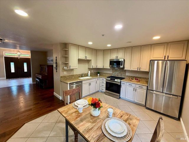 7295 Pleasants Valley Rd, Vacaville, CA 95688