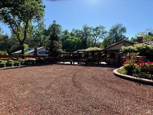 7295 Pleasants Valley Rd, Vacaville, CA 95688