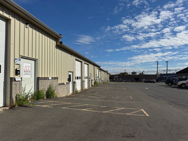 399 Ledyard Street, Hartford, CT 06114