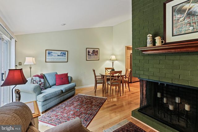 5 STREAM RUN CT, Lutherville Timonium, MD 21093