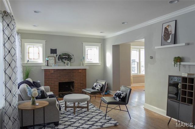 7051 Nashville Avenue, St Louis, MO 63117