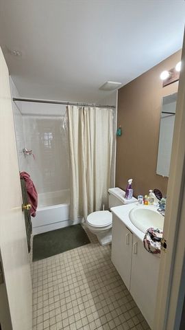 3 Douglass Park 318, Boston, MA 02118