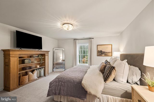 5980 EVERGREEN, Lorton, VA 22079