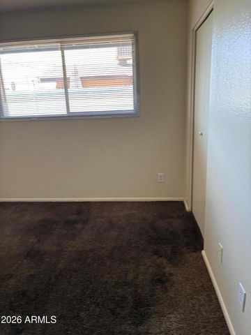 1439 W HUNTINGTON Drive, Tempe, AZ 85282