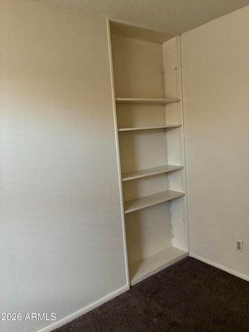 1439 W HUNTINGTON Drive, Tempe, AZ 85282