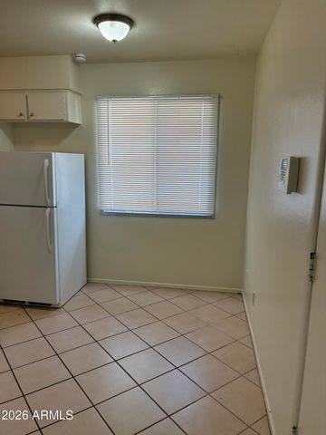 1439 W HUNTINGTON Drive, Tempe, AZ 85282