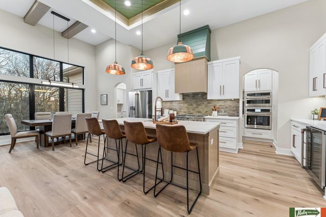 20123 Zander Court, Omaha, NE 68022