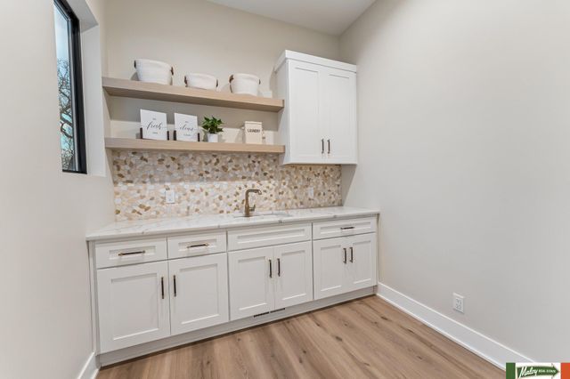 20123 Zander Court, Omaha, NE 68022