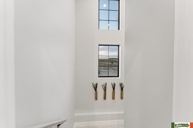 20123 Zander Court, Omaha, NE 68022