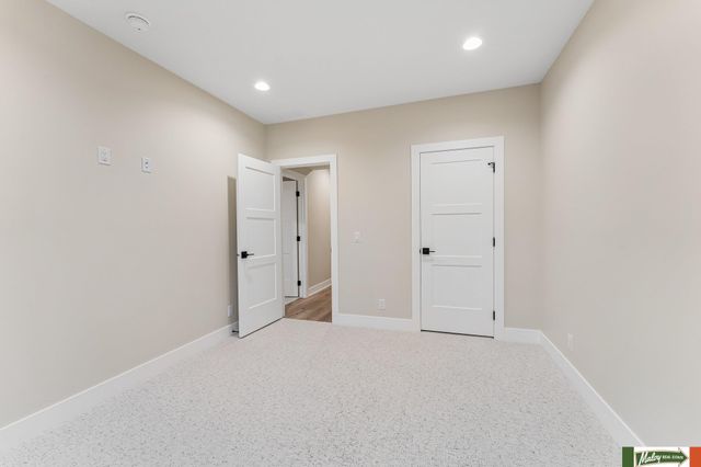 20123 Zander Court, Omaha, NE 68022