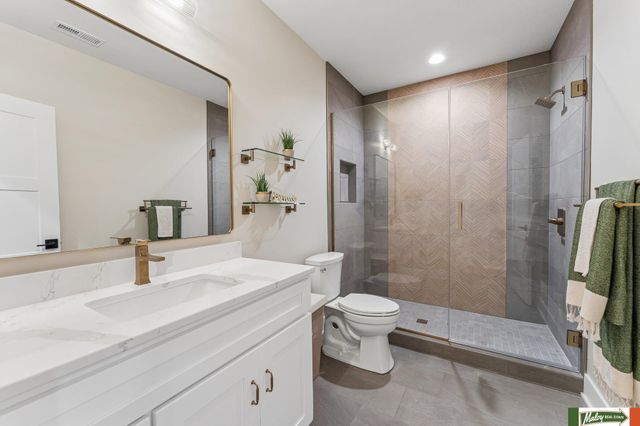 20123 Zander Court, Omaha, NE 68022