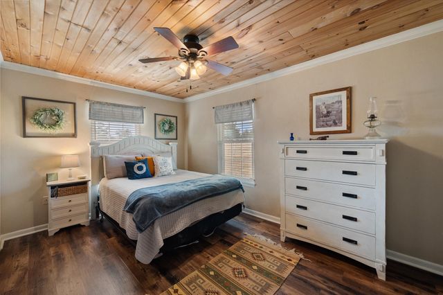 308 Sunset Drive, Corsicana, TX 75110