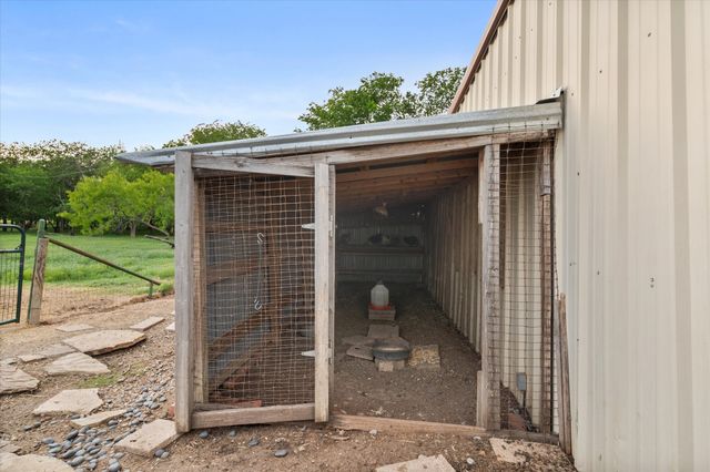 308 Sunset Drive, Corsicana, TX 75110