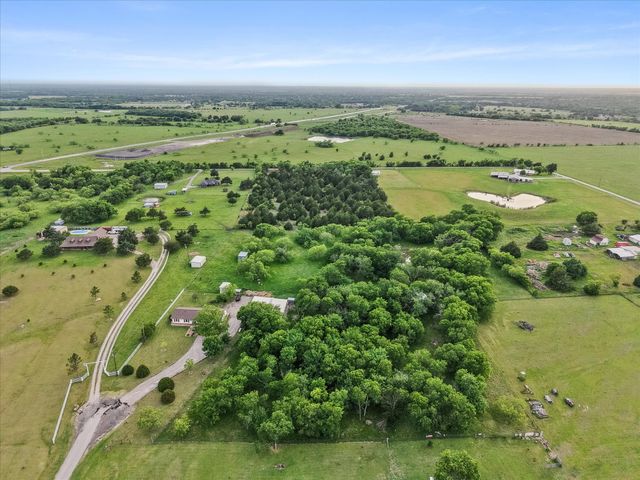 308 Sunset Drive, Corsicana, TX 75110