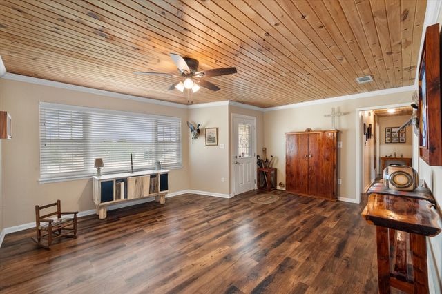 308 Sunset Drive, Corsicana, TX 75110