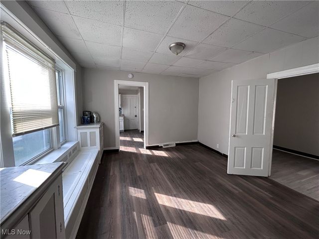 6819 Hope Avenue, Cleveland, OH 44102