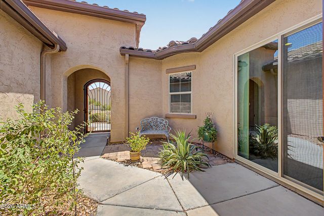 5680 W WILLOW Way, Florence, AZ 85132