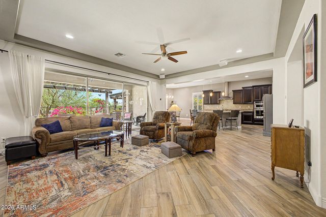 5680 W WILLOW Way, Florence, AZ 85132