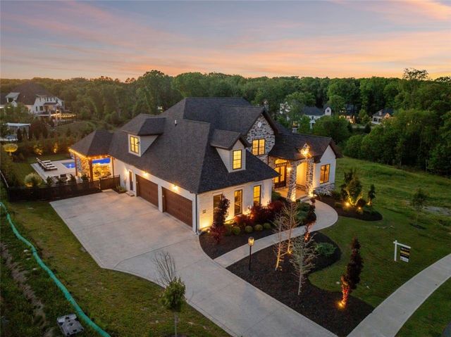 2002 Mallard Ln, Marshall, PA 15005