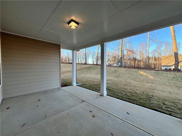 62 Rose Lake Court, Hoschton, GA 30548