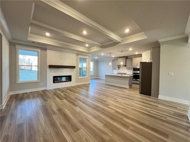 62 Rose Lake Court, Hoschton, GA 30548