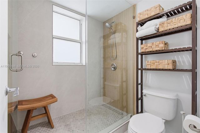 7290 SW 90th St 209, Miami, FL 33156