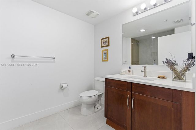 7290 SW 90th St 209, Miami, FL 33156