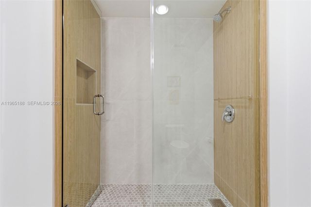 7290 SW 90th St 209, Miami, FL 33156