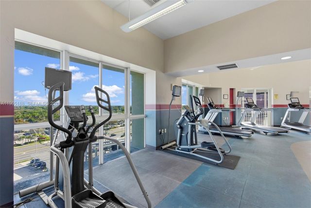 7290 SW 90th St 209, Miami, FL 33156