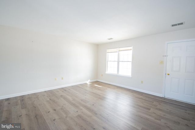 989 CEDAR LN, Shepherdstown, WV 25443