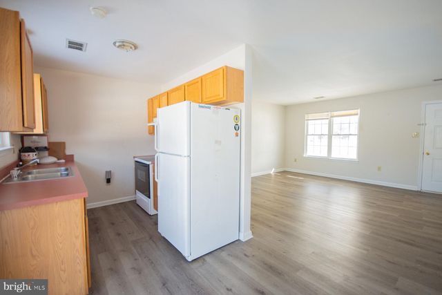 989 CEDAR LN, Shepherdstown, WV 25443