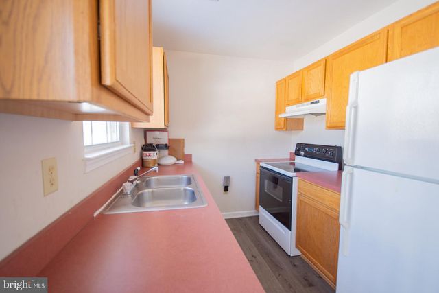 989 CEDAR LN, Shepherdstown, WV 25443