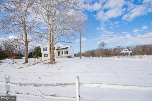 989 CEDAR LN, Shepherdstown, WV 25443