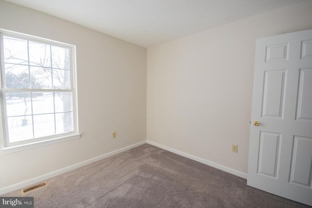 989 CEDAR LN, Shepherdstown, WV 25443