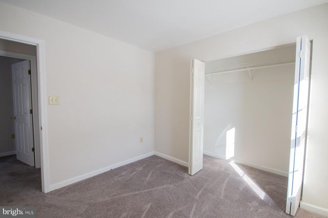 989 CEDAR LN, Shepherdstown, WV 25443