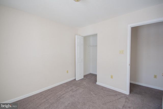 989 CEDAR LN, Shepherdstown, WV 25443