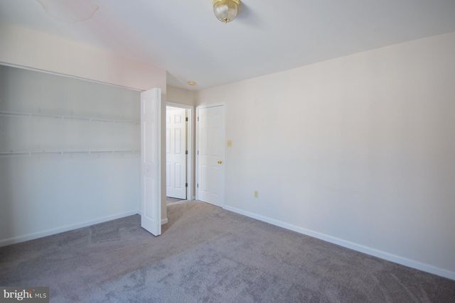 989 CEDAR LN, Shepherdstown, WV 25443