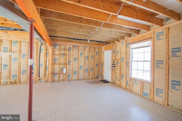 989 CEDAR LN, Shepherdstown, WV 25443