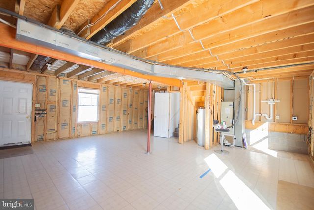 989 CEDAR LN, Shepherdstown, WV 25443