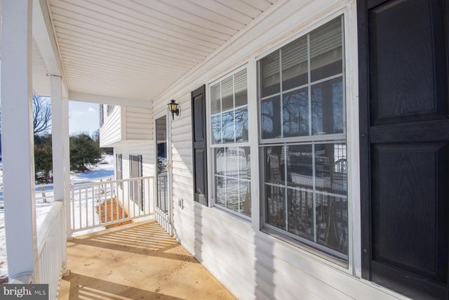 989 CEDAR LN, Shepherdstown, WV 25443