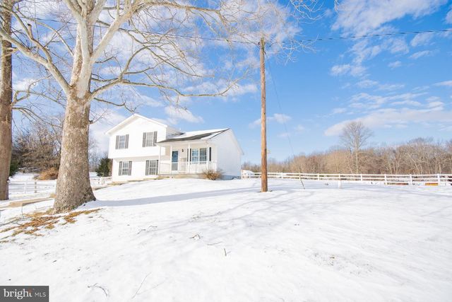 989 CEDAR LN, Shepherdstown, WV 25443