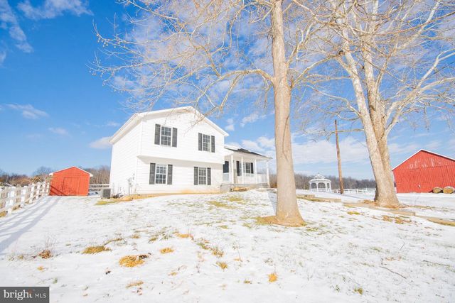 989 CEDAR LN, Shepherdstown, WV 25443