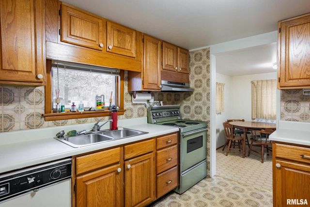 1720 Camp Cedar Point Lane, Makanda, IL 62958