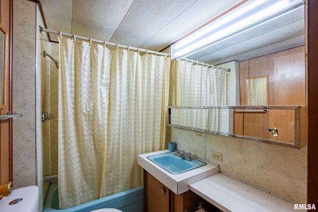 1720 Camp Cedar Point Lane, Makanda, IL 62958