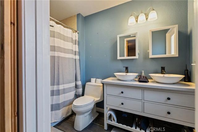 42901 Willow West Court, Lancaster, CA 93536