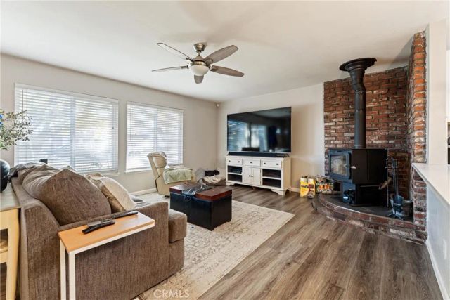 42901 Willow West Court, Lancaster, CA 93536